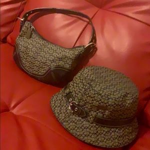 Coach hat, scarf and bag set